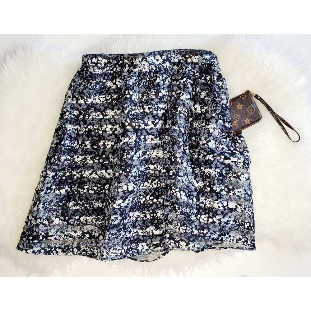 Xhillaration skirt with pockets